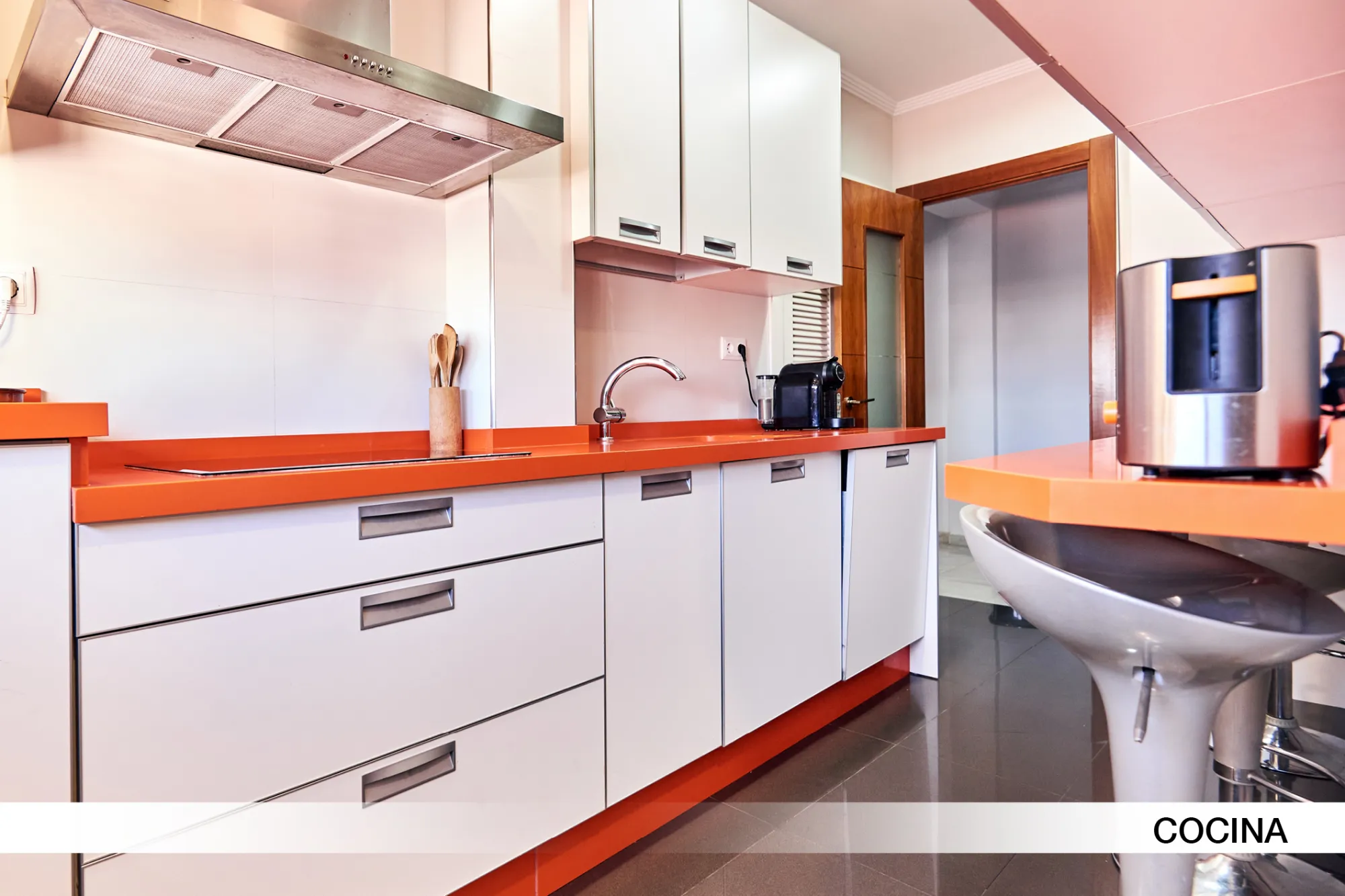 Private room in Seville photo 5
