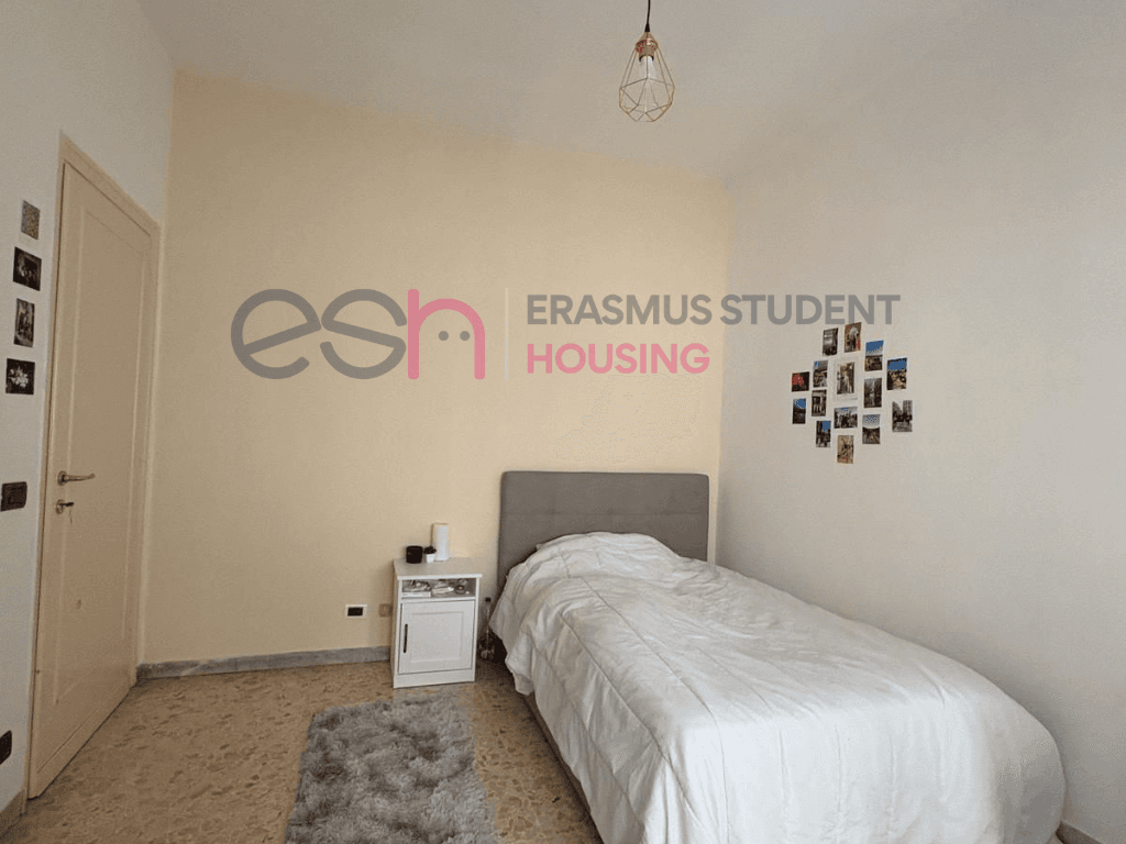 Room in Rome