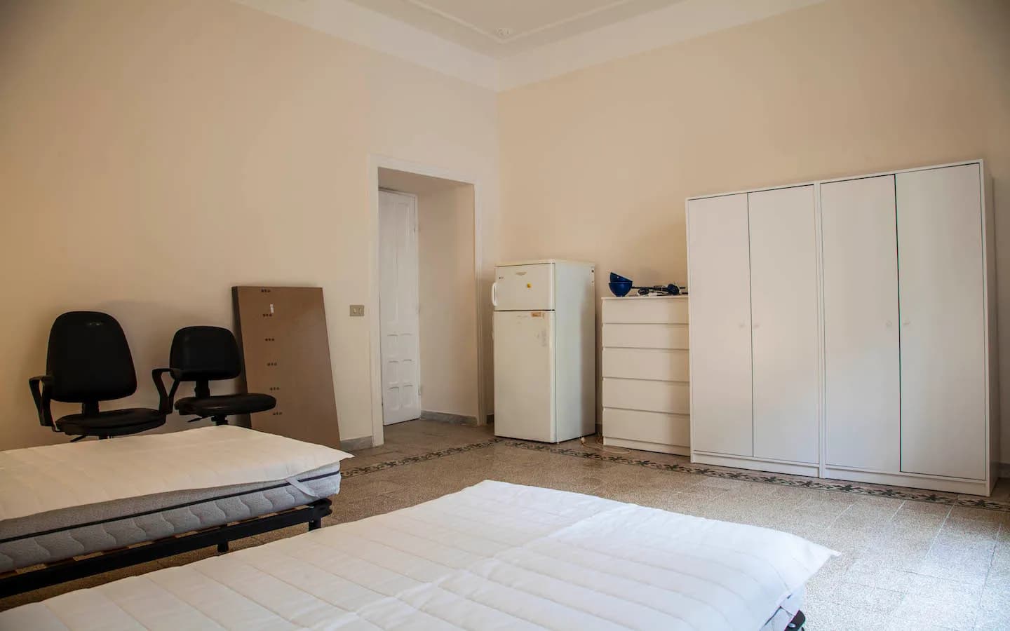 Stanza condivisa a Roma photo 3