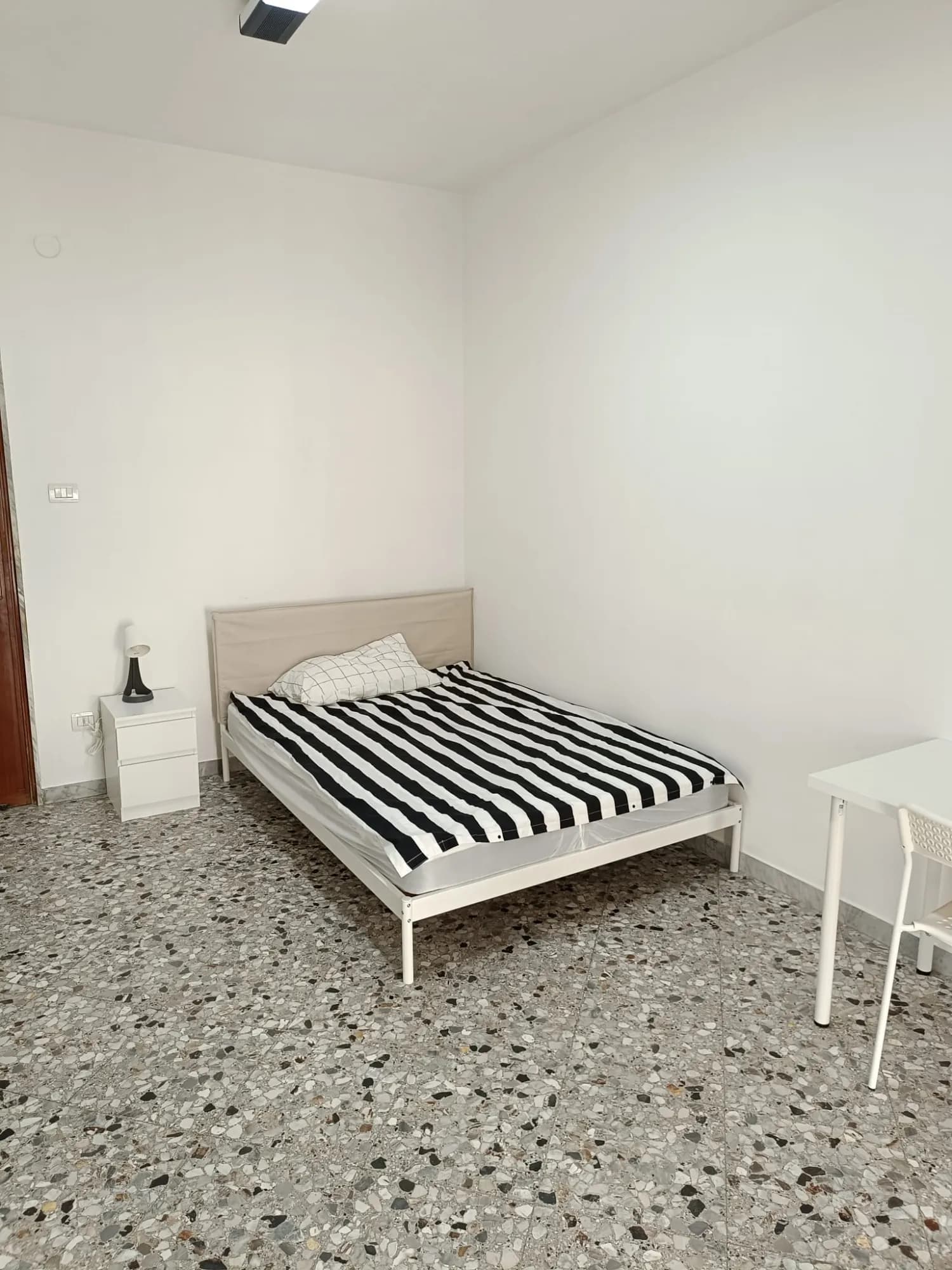 Stanza privata a Bari photo 3